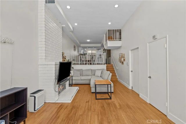 17809 Margate, Encino, CA 91316