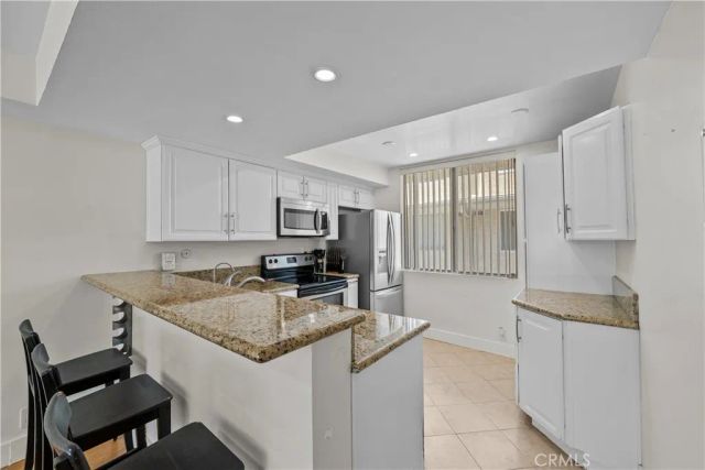 17809 Margate, Encino, CA 91316