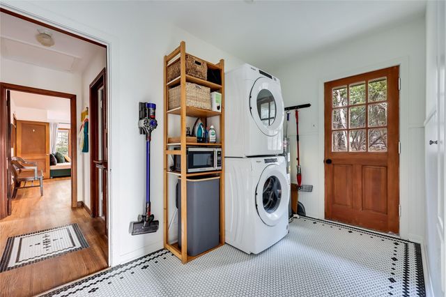 802 Lonesome TRL, Driftwood, TX 78619