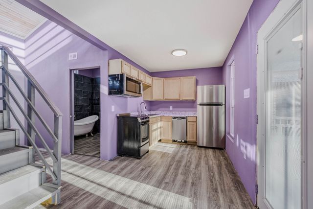 104 Lyndsey Court, Boyd, TX 76023