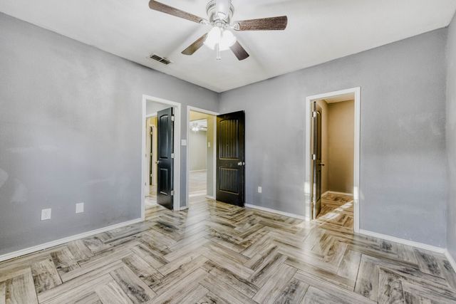 104 Lyndsey Court, Boyd, TX 76023