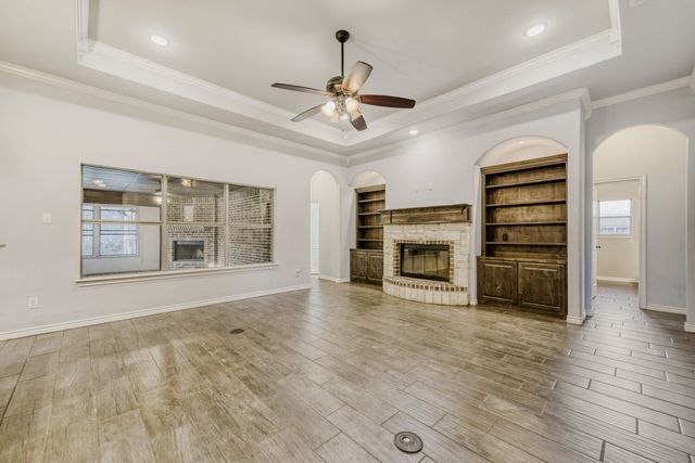 104 Lyndsey Court, Boyd, TX 76023