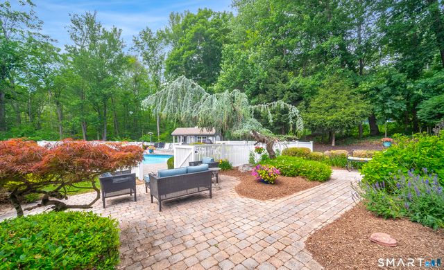 75 Hearthstone Drive, Cheshire, CT 06410