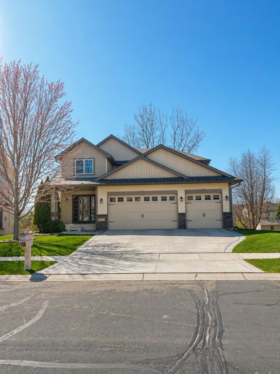 19823 Iberis Avenue, Lakeville, MN 55044