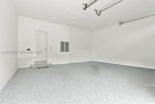 6255 SW 69th St, South Miami, FL 33143