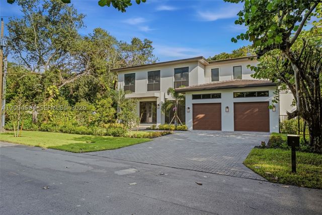 6255 SW 69th St, South Miami, FL 33143