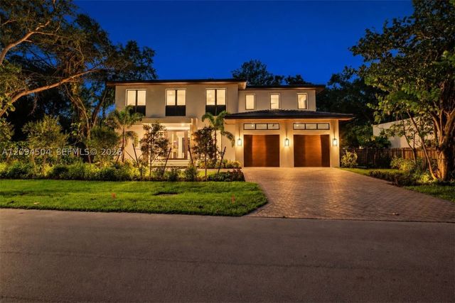 6255 SW 69th St, South Miami, FL 33143