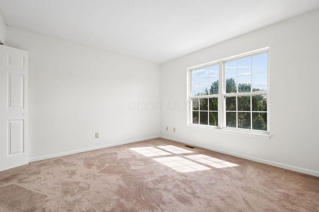 3033 Benchmark Drive, Columbus, OH 43219