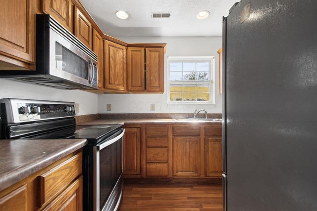 3033 Benchmark Drive, Columbus, OH 43219