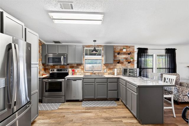 14810 NE 86TH LANE, Silver Springs, FL 34488