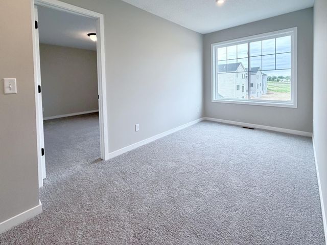 9686 32nd Street NE, Saint Michael, MN 55376