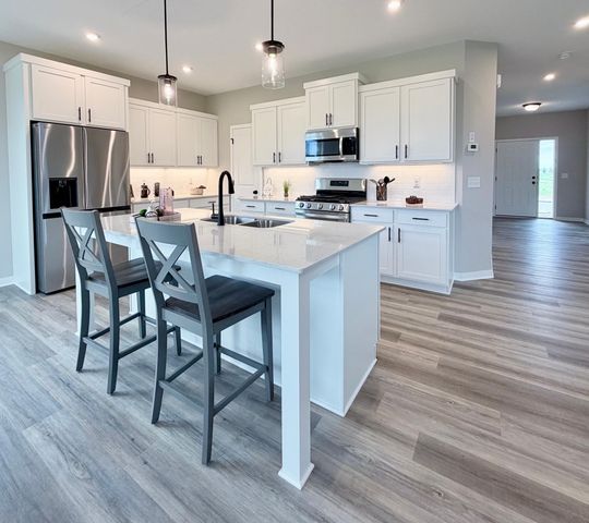 9686 32nd Street NE, Saint Michael, MN 55376