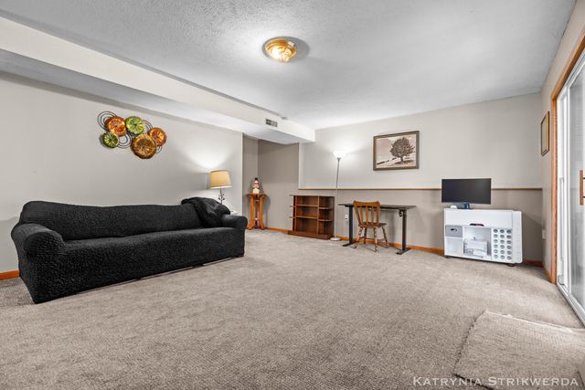 1127 Mulligan Court Sw, City Of Wyoming, MI 49509