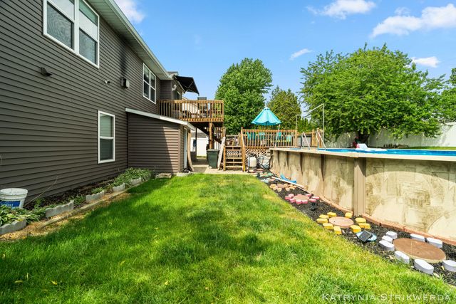 1127 Mulligan Court Sw, City Of Wyoming, MI 49509