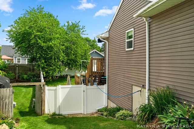1127 Mulligan Court Sw, City Of Wyoming, MI 49509