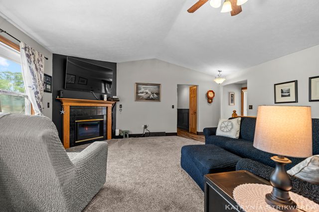 1127 Mulligan Court Sw, City Of Wyoming, MI 49509