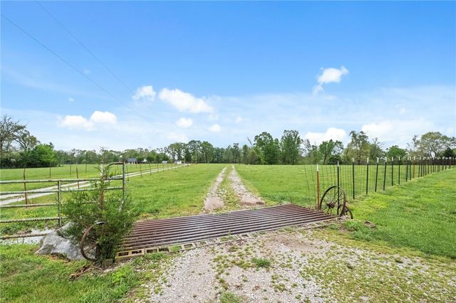 15798 Smith Ridge Road, Garfield, AR 72732