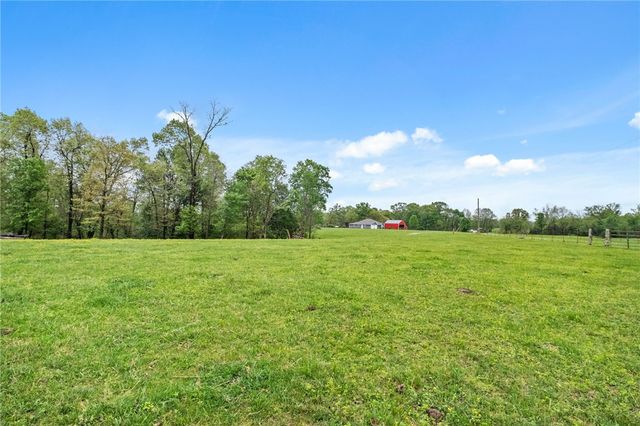 15798 Smith Ridge Road, Garfield, AR 72732