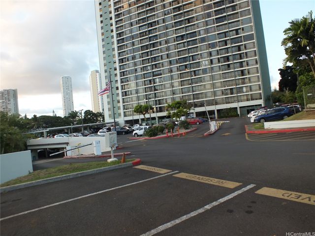 98-402 Koauka Loop 2516, Aiea, HI 96701