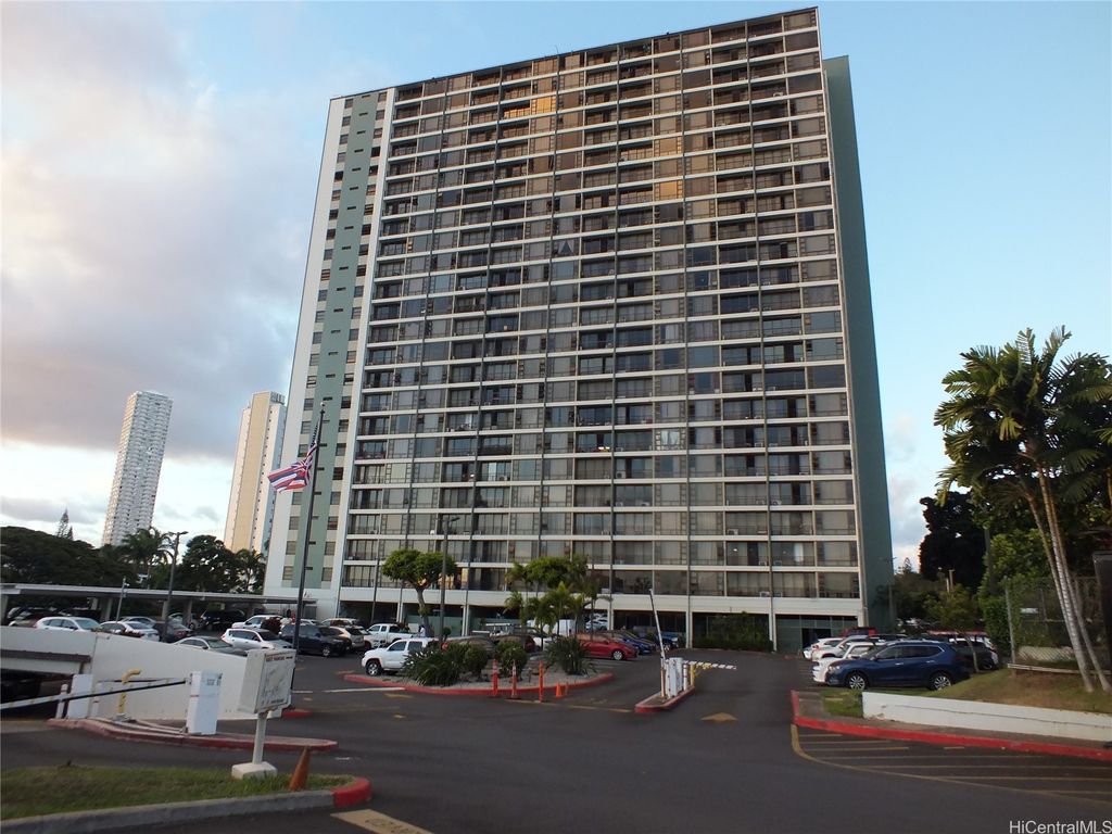 98-402 Koauka Loop 2516, Aiea, HI 96701