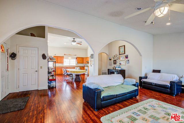 10424 Santa Fe Fire Road, Lucerne Valley, CA 92356