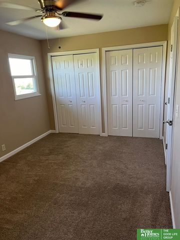 2821 S 134th Avenue, Omaha, NE 68144