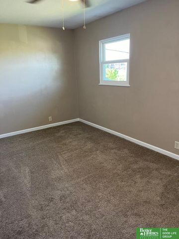 2821 S 134th Avenue, Omaha, NE 68144