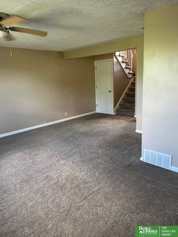 2821 S 134th Avenue, Omaha, NE 68144