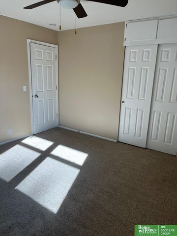 2821 S 134th Avenue, Omaha, NE 68144