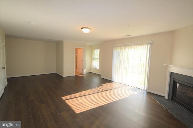 24646 JACKALOPE TER, Aldie, VA 20105