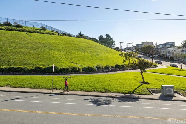 2030 Ortega Street, San Francisco, CA 94122