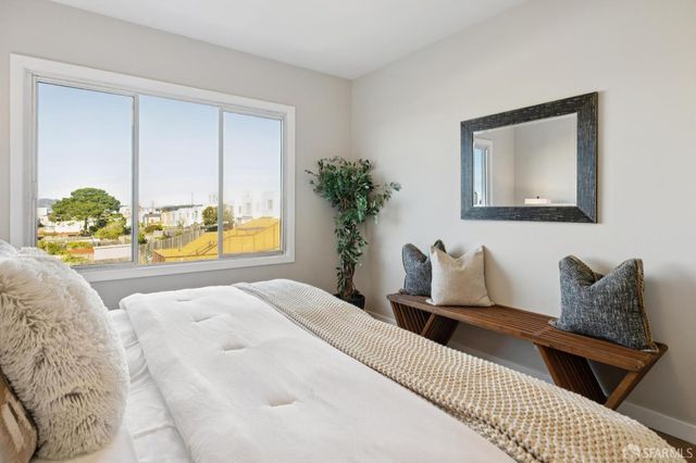 2030 Ortega Street, San Francisco, CA 94122