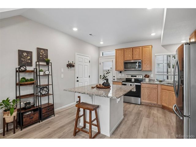 4032 N Quatar Ct, Aurora, CO 80019