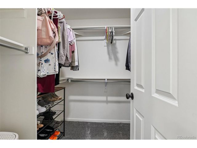 4032 N Quatar Ct, Aurora, CO 80019