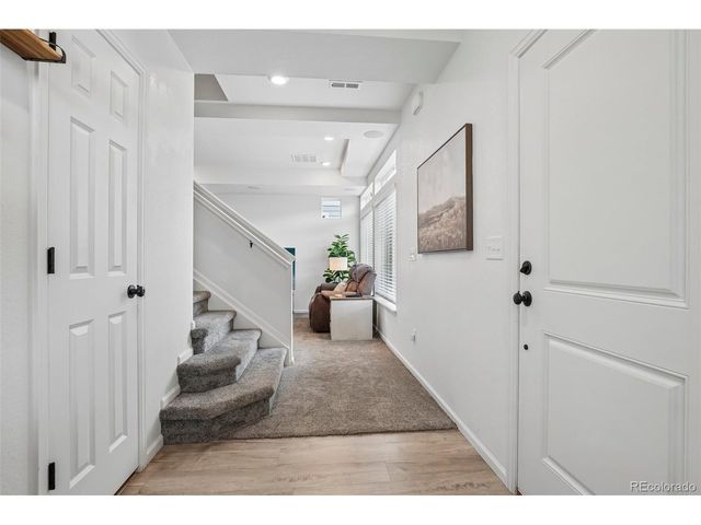 4032 N Quatar Ct, Aurora, CO 80019
