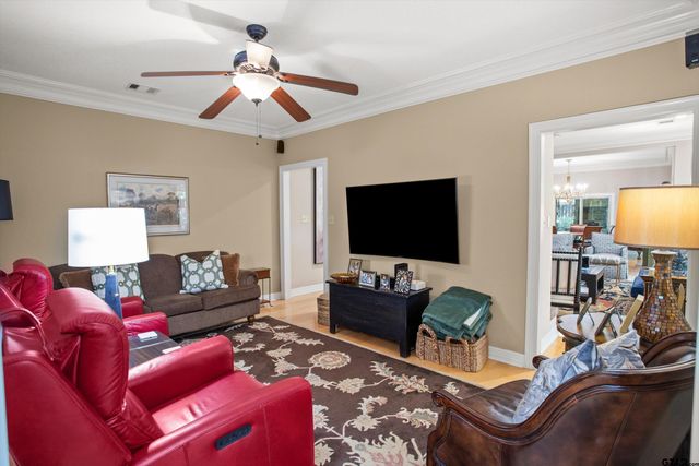 149 Redbud Circle, Crockett, TX 75835