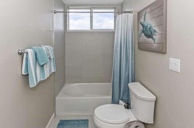 51 SE 19th Avenue 401, Deerfield Beach, FL 33441