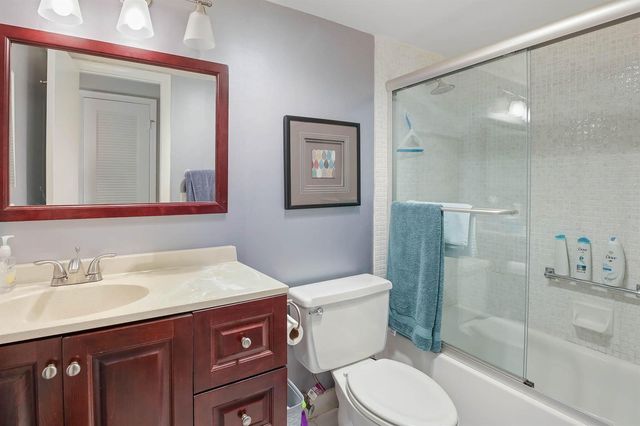 4822 Esedra Court 303, Lake Worth, FL 33467