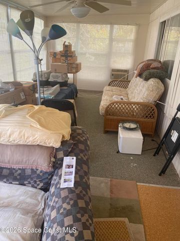 1843 Live Oak Street NE, Palm Bay, FL 32905