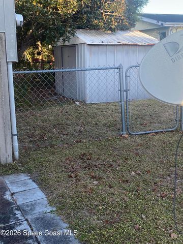 1843 Live Oak Street NE, Palm Bay, FL 32905