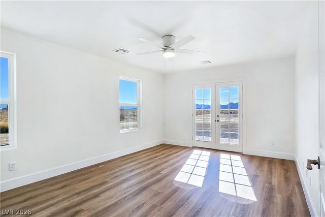 5880 Johnnie Mine Street, Pahrump, NV 89060