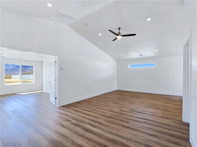 5880 Johnnie Mine Street, Pahrump, NV 89060