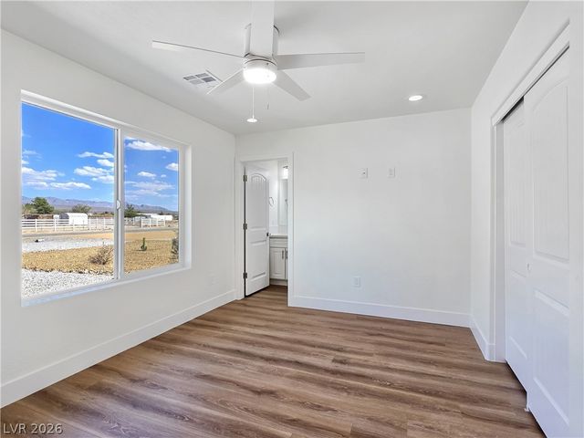 5880 Johnnie Mine Street, Pahrump, NV 89060