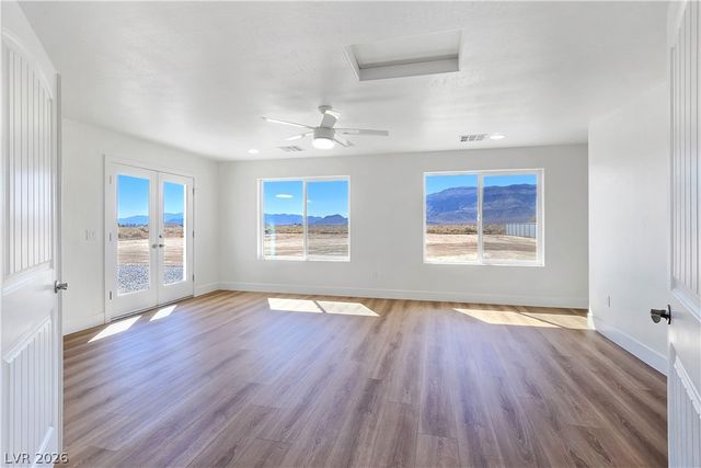 5880 Johnnie Mine Street, Pahrump, NV 89060