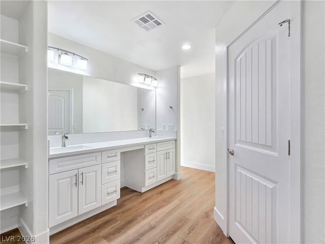 5880 Johnnie Mine Street, Pahrump, NV 89060