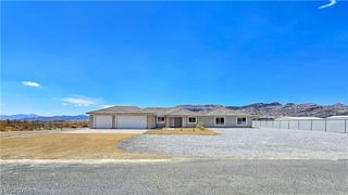 5880 Johnnie Mine Street, Pahrump, NV 89060
