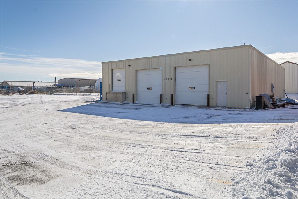 3023 Bozeman Avenue, Helena, MT 59601