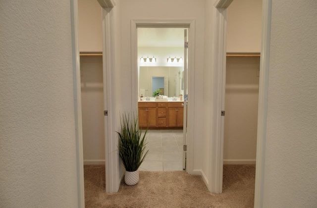 498 Central Pacific St, Lathrop, CA 95330