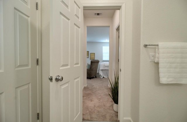 498 Central Pacific St, Lathrop, CA 95330