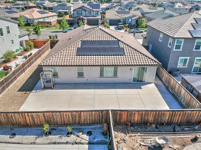 498 Central Pacific St, Lathrop, CA 95330